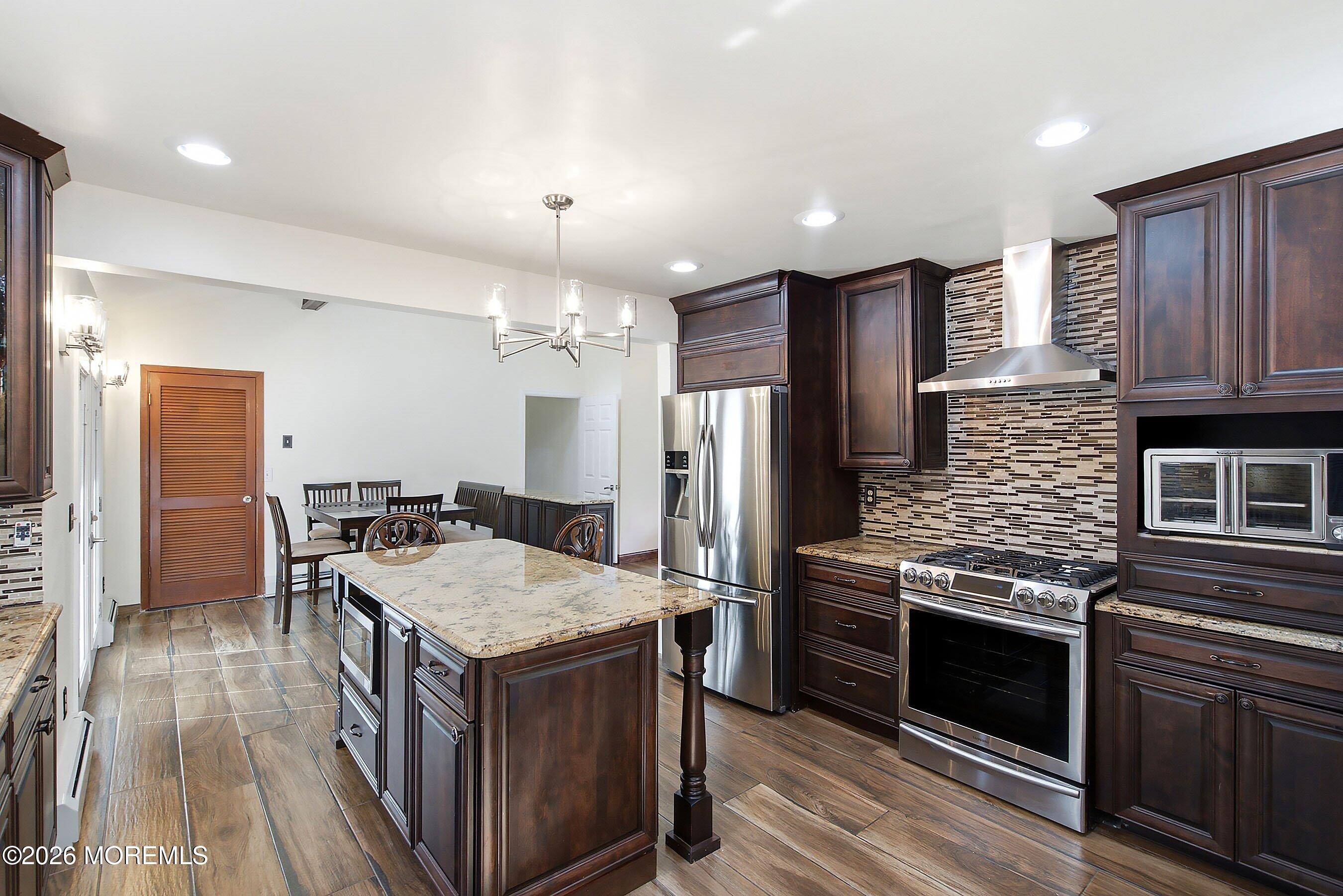 35 Pierson Road Toms River, NJ 08753 - Photo 13 of 41 34-Kitchen 1H