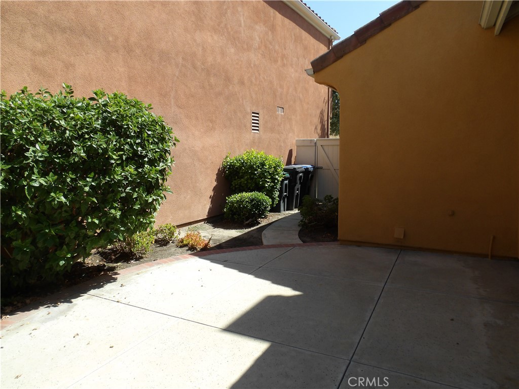 2 La Ronda Irvine, CA 92606 - Photo 30 of 42 Gallery Image 30