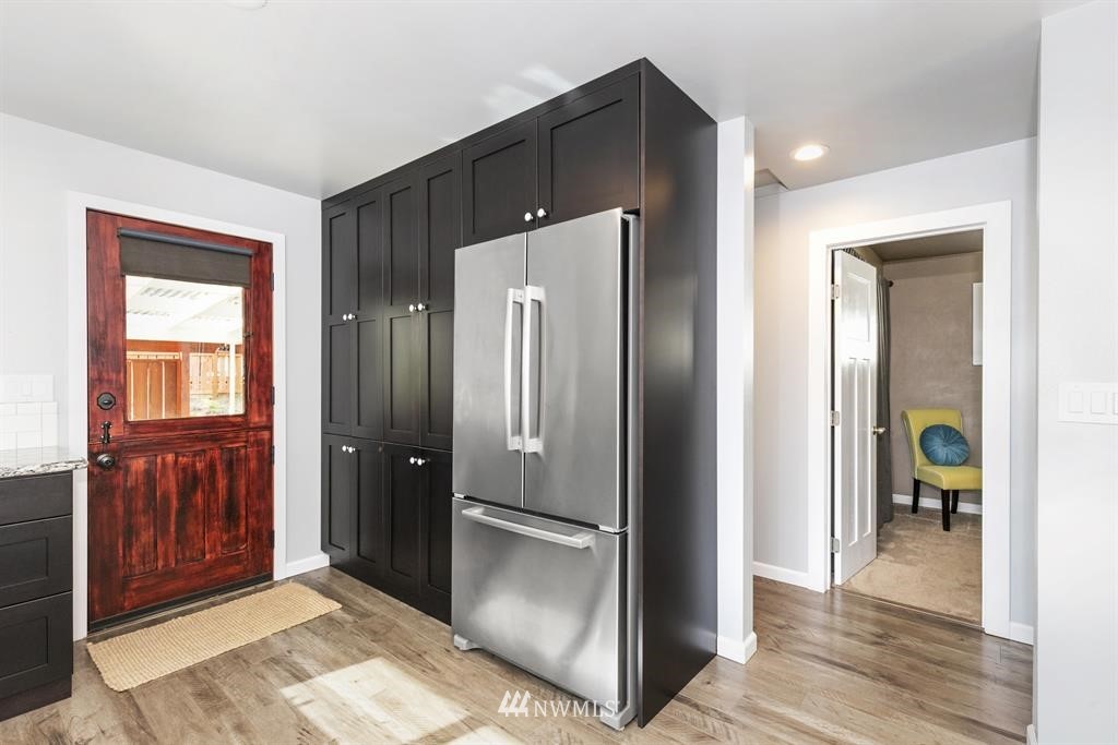 2020 Rocky Point Road Northwest Bremerton, WA 98312 - Photo 15 of 31 Gallery Image 15