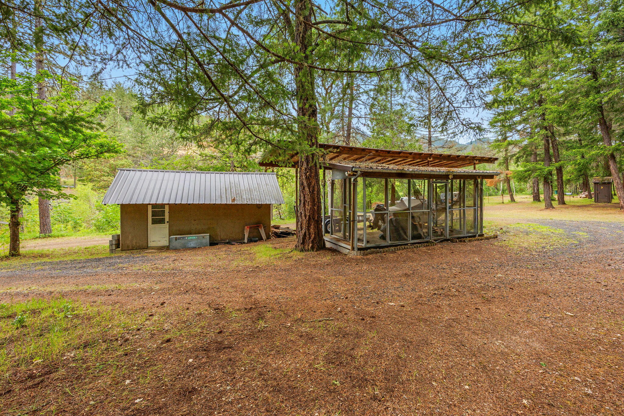 850 Elk Creek Road Trail, OR 97541 - Photo 54 of 69 2 (15)