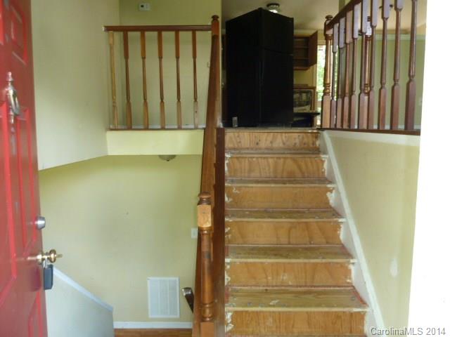 4700 Cheviot Road Charlotte, NC 28269 - Photo 8 of 18