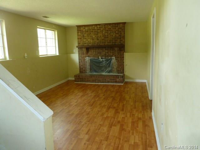 4700 Cheviot Road Charlotte, NC 28269 - Photo 9 of 18