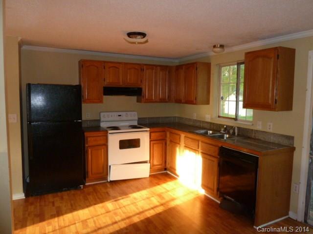 4700 Cheviot Road Charlotte, NC 28269 - Photo 10 of 18