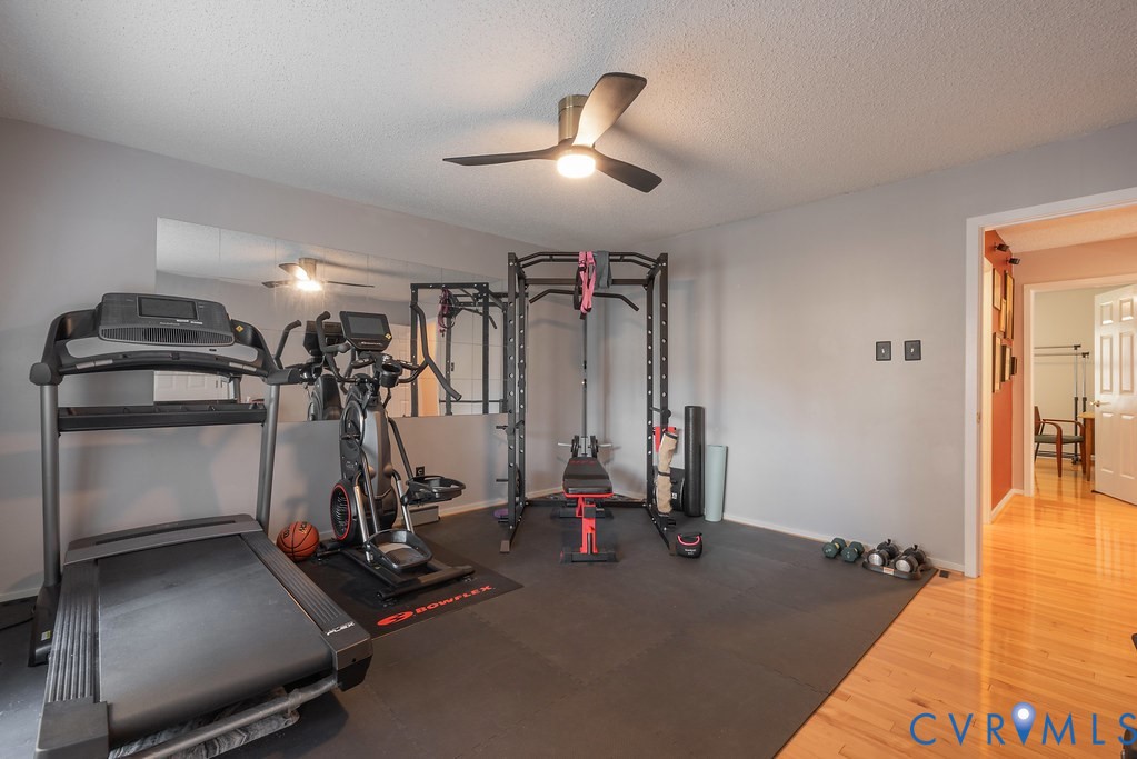 2602 Cox Road Henrico, VA 23233 - Photo 23 of 50 a view of a room with gym equipment