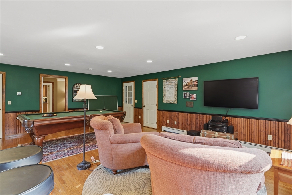 63 Jamestown Road Leominster, MA 01453 - Photo 22 of 42 Gallery Image 22