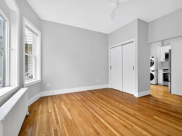 $2,975 | 1576 Cambridge Street, Unit 1F, Cambridge, MA 02138