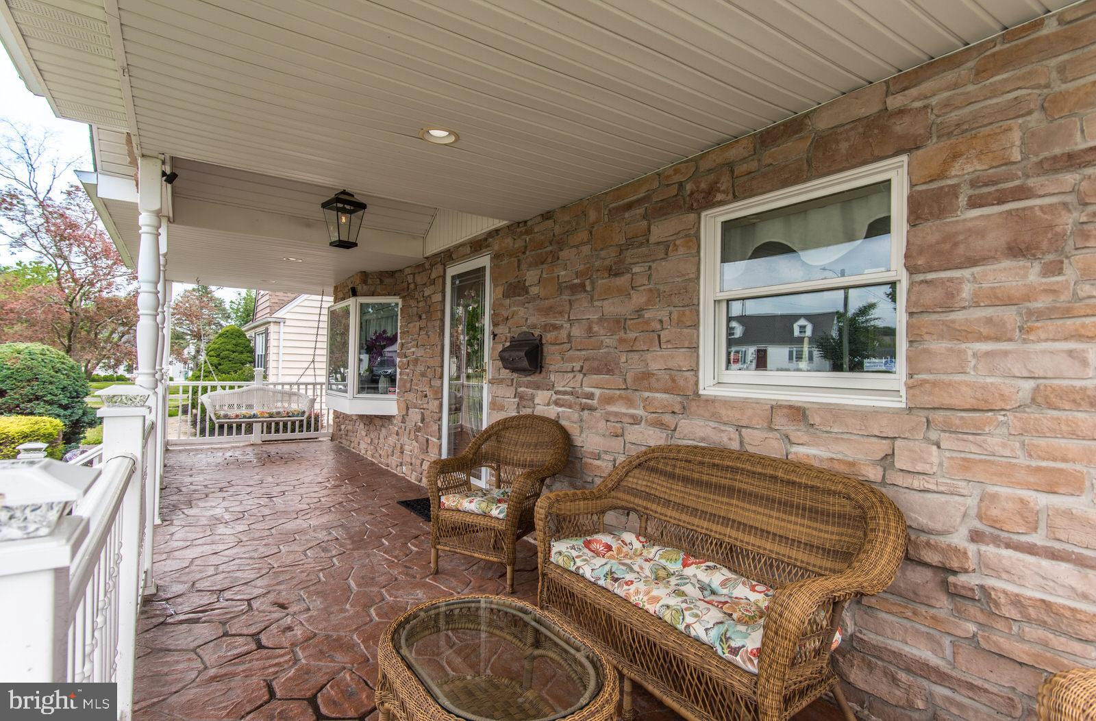 518 Stewart Road Hatboro, PA 19040 - Photo 8 of 103 Large Porch