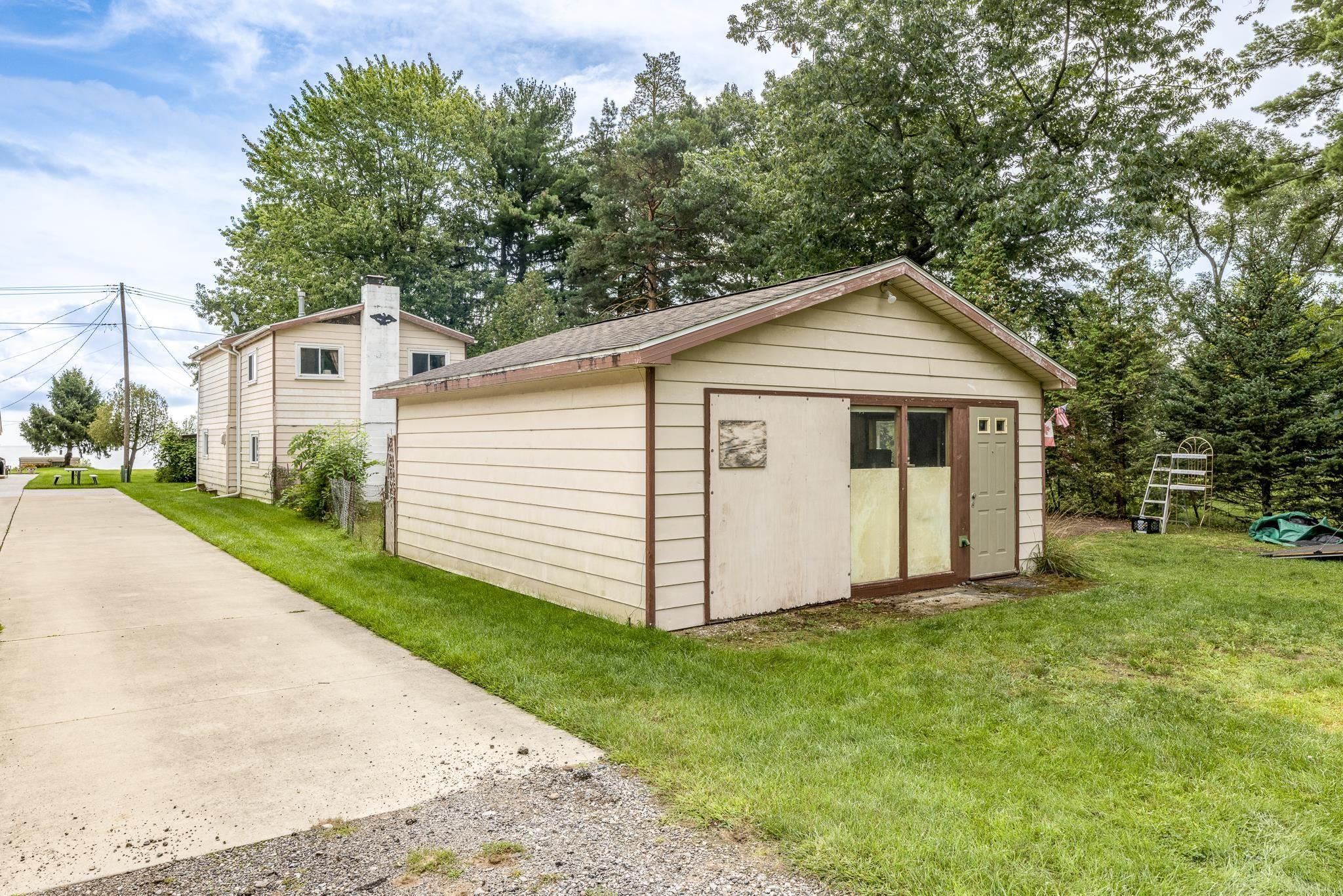 8119 Emigh Road Lexington, MI 48450 - Photo 45 of 54 50121751-44.JPG