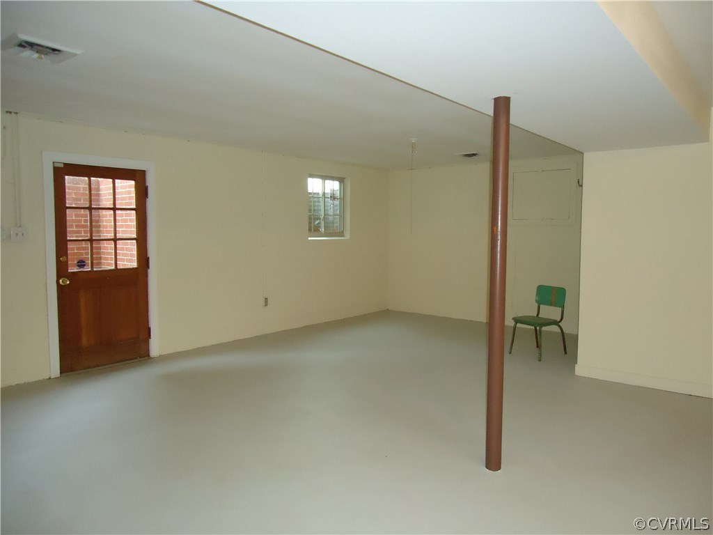 1293 Shallow Well Road Manakin-Sabot, VA 23103 - Photo 13 of 22