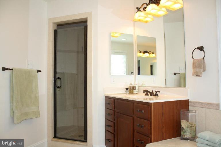 445 Neepier Road Catonsville, MD 21228 - Photo 14 of 30 Master Bath
