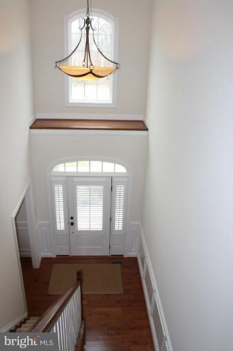 445 Neepier Road Catonsville, MD 21228 - Photo 23 of 30 Entrance / Foyer