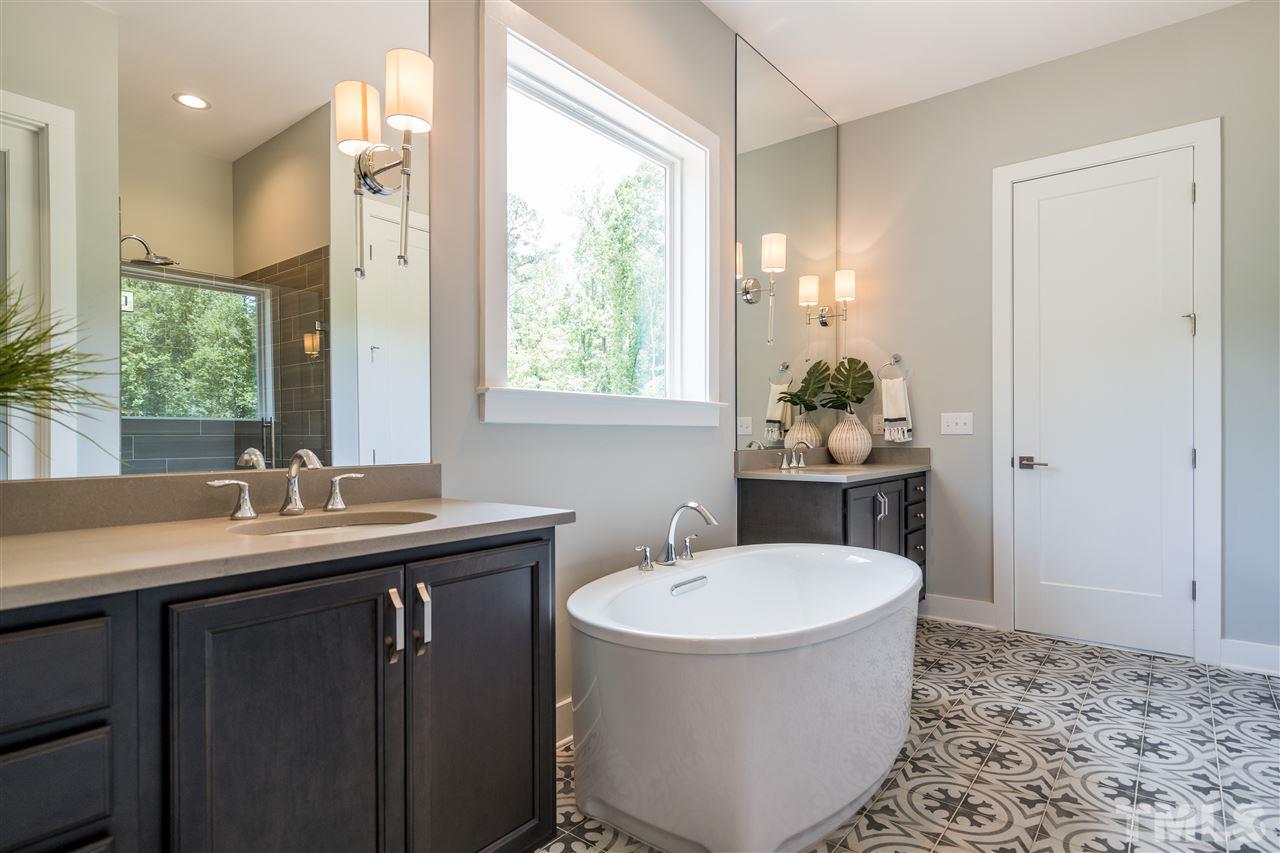 5704 Norcrest Street, Unit 4 Raleigh, NC 27612 - Photo 18 of 30 Gallery Image 18