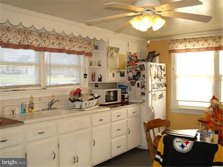 1131 Branch Road Perkasie, PA 18944 - Photo 5 of 14 Gallery Image 5