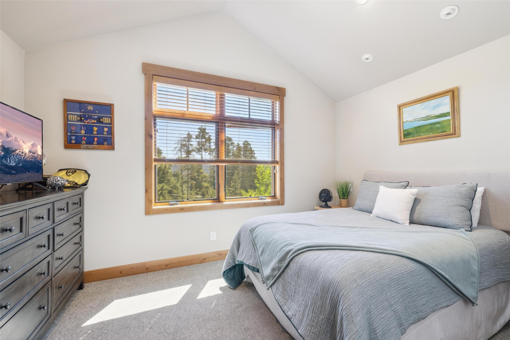 41 Barton Ridge Drive Breckenridge, CO 80424 - Photo 39 of 47 a bedroom with a bed and a window