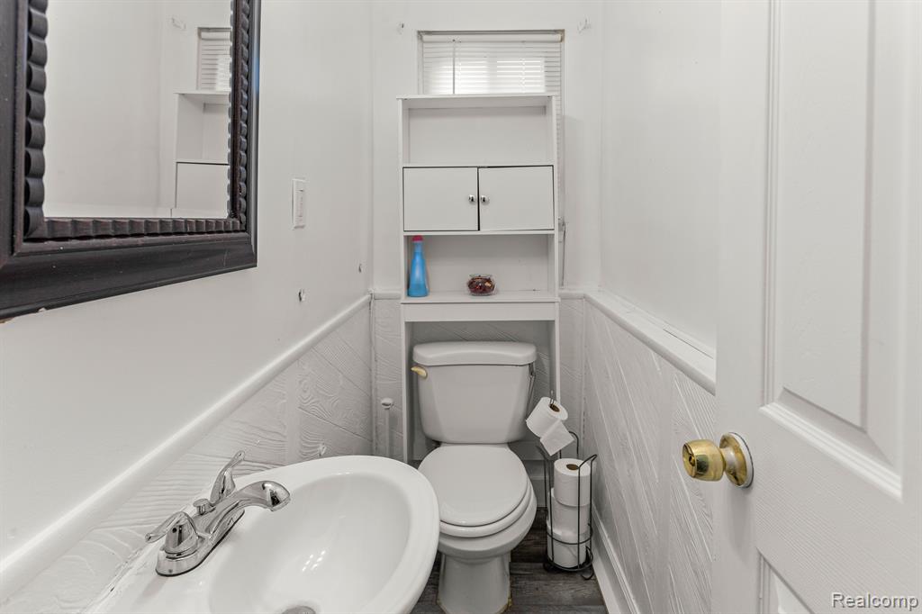 4604 Palmer Street Dearborn, MI 48126 - Photo 22 of 27
