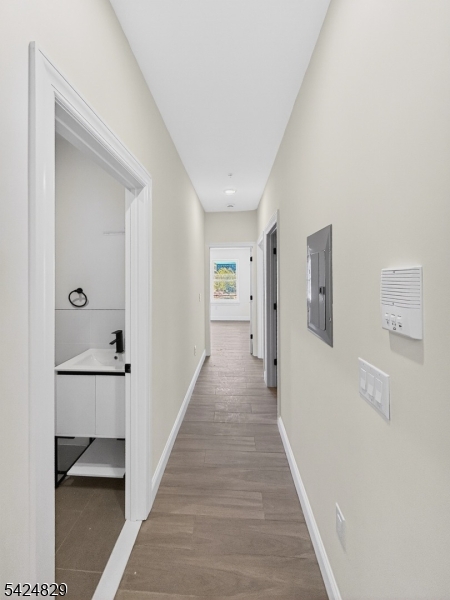 270 Hunterdon Street, Unit 1 Newark, NJ 07103 - Photo 5 of 35