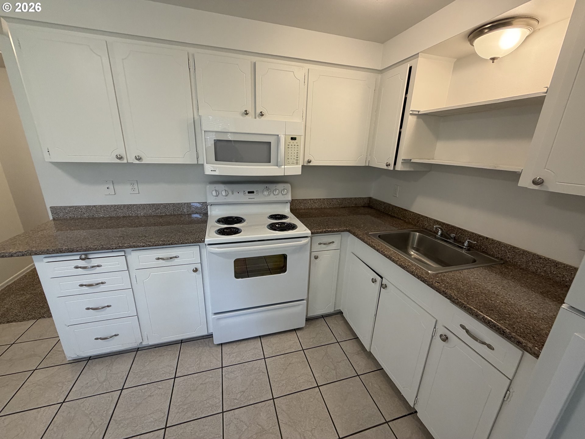 1760 Southeast 9th Street Gresham, OR 97080 - Photo 7 of 12