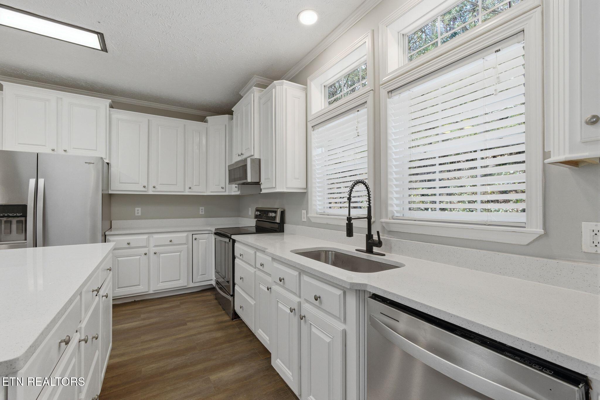 337 Costner Road Cosby, TN 37722 - Photo 20 of 49 wj2603311-1027