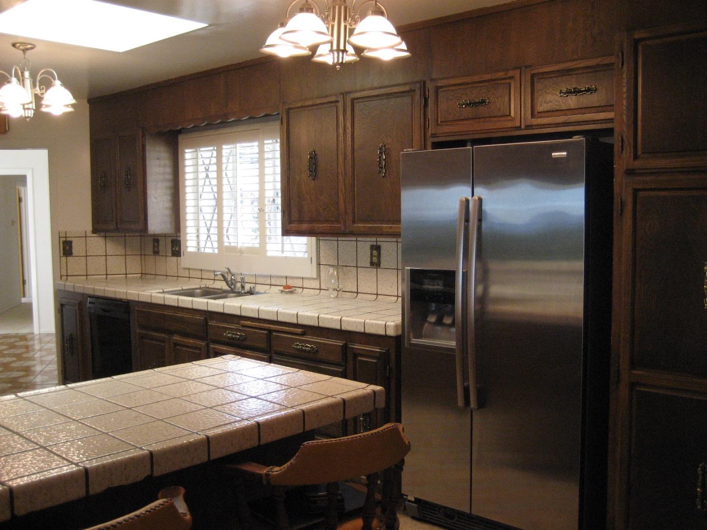 4 Rio Court Burlingame, CA 94010 - Photo 11 of 13