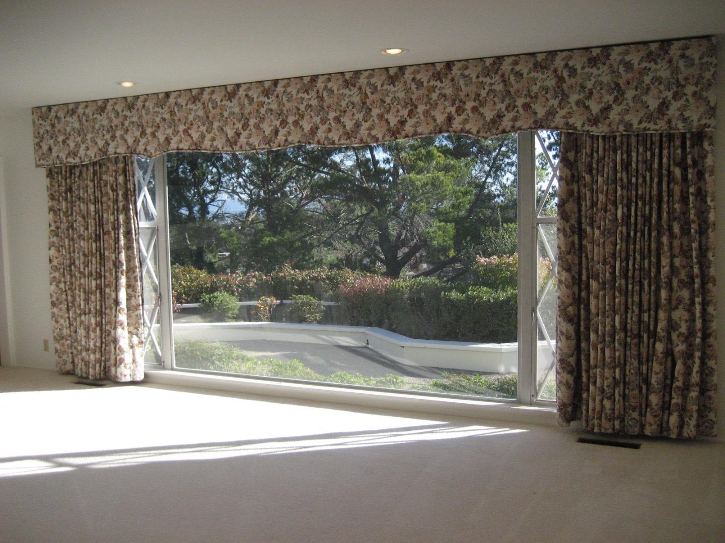 4 Rio Court Burlingame, CA 94010 - Photo 3 of 13