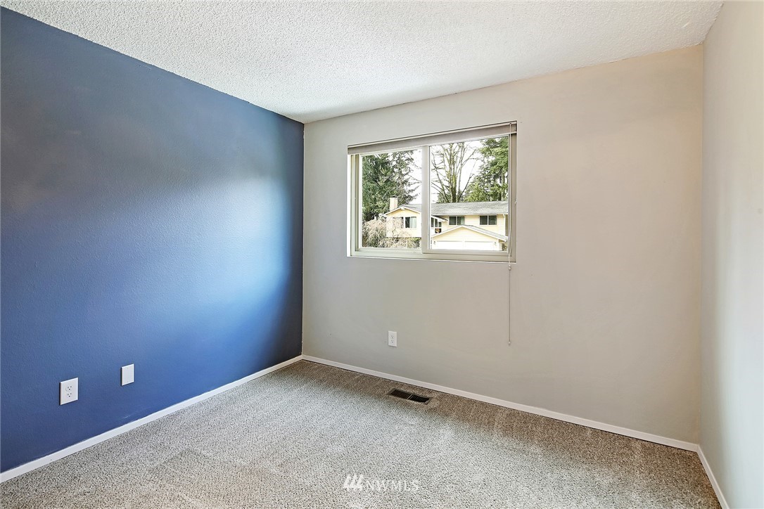 22605 1st Drive Southeast Bothell, WA 98021 - Photo 15 of 27 an empty room with a window