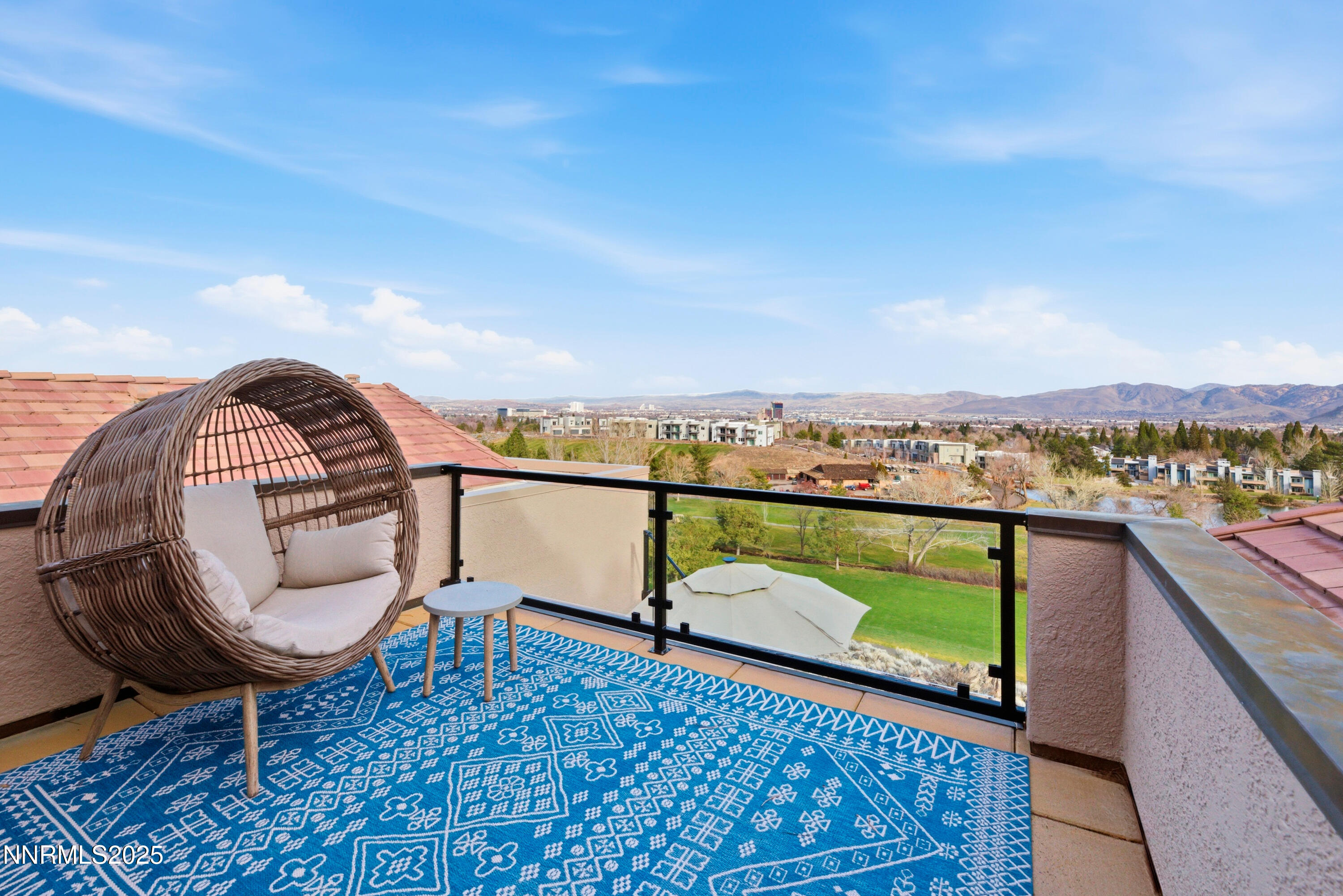 2648 Edgerock Road Reno, NV 89519 - Photo 3 of 76 3