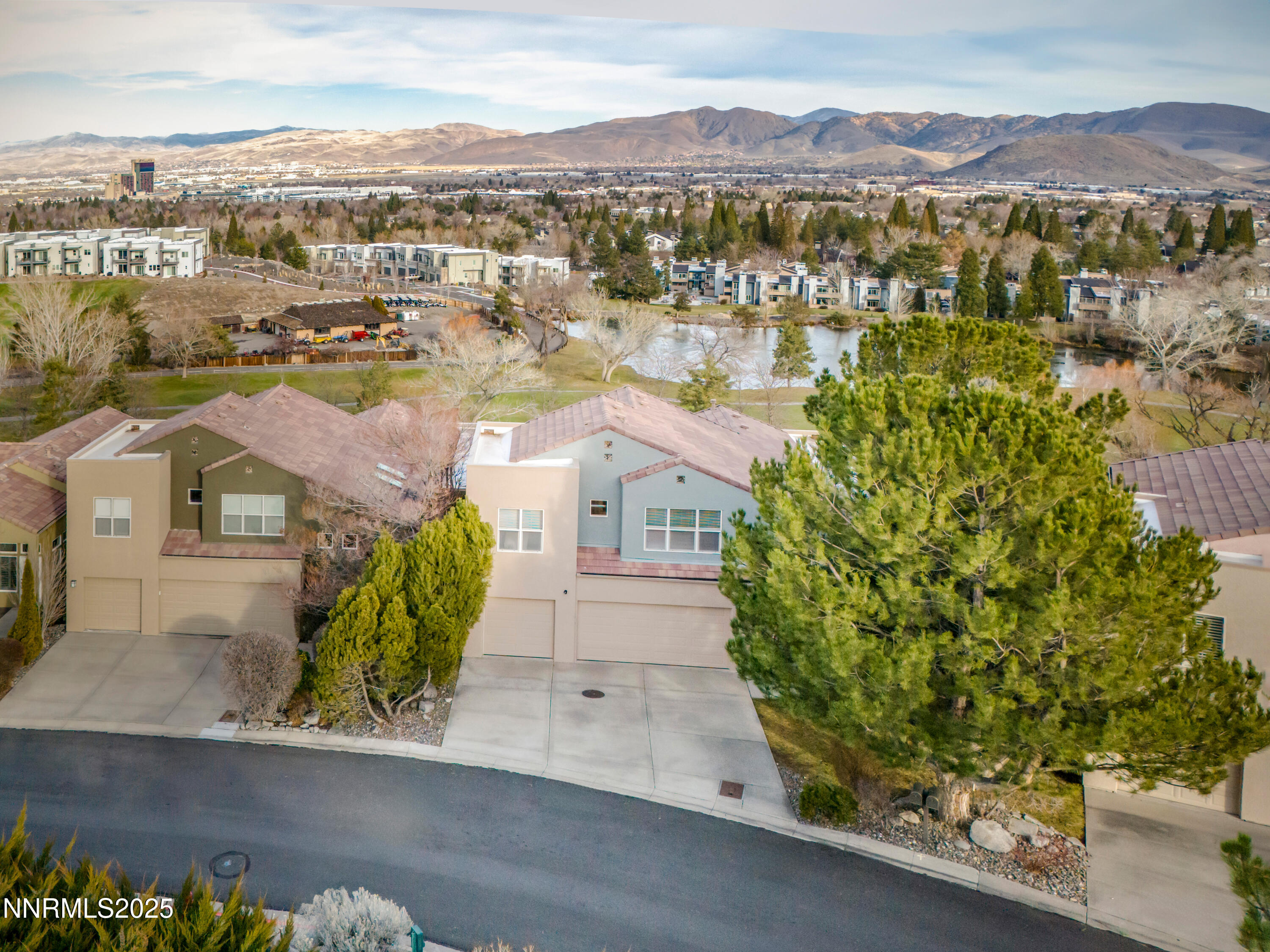 2648 Edgerock Road Reno, NV 89519 - Photo 43 of 76 43