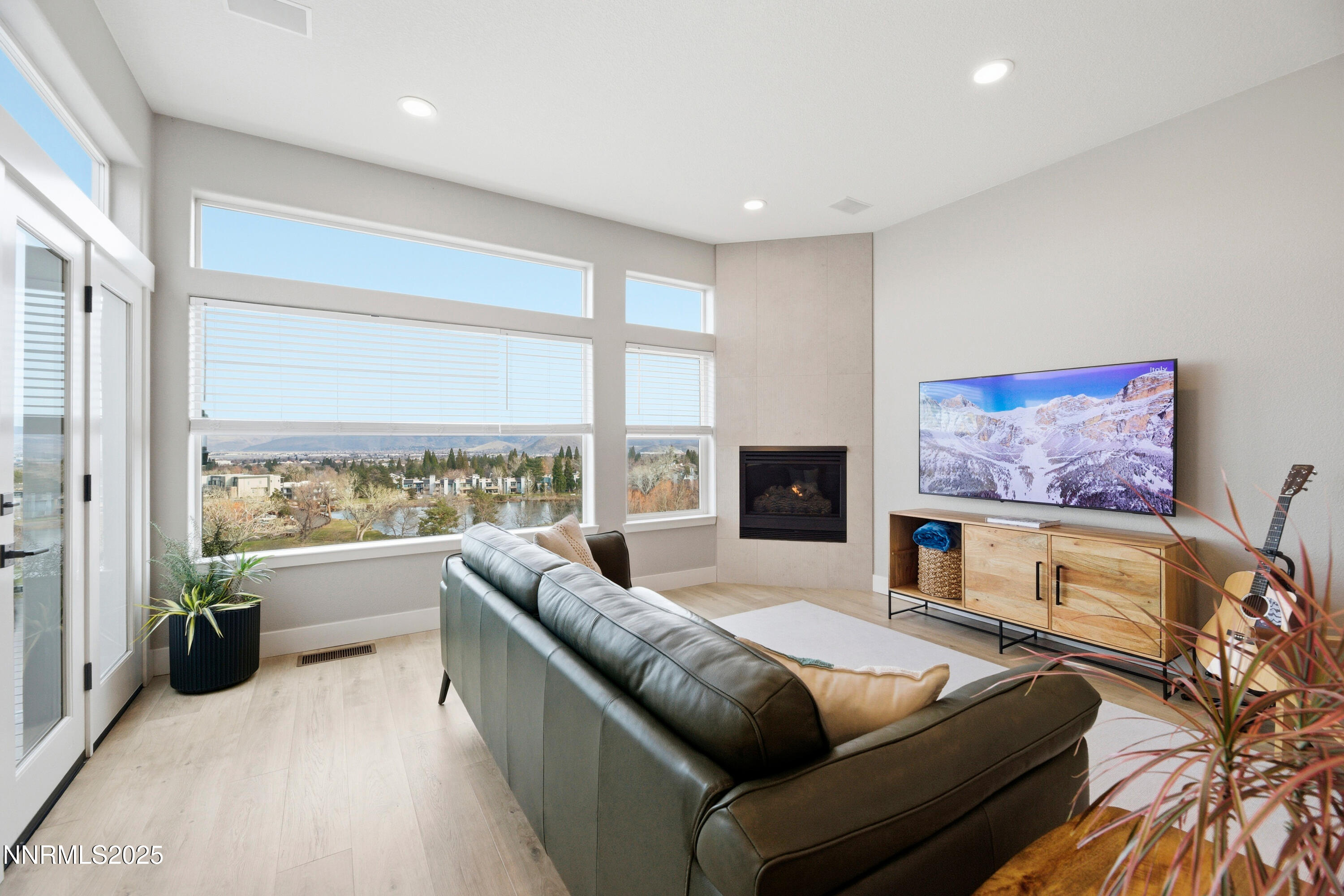 2648 Edgerock Road Reno, NV 89519 - Photo 57 of 76 57