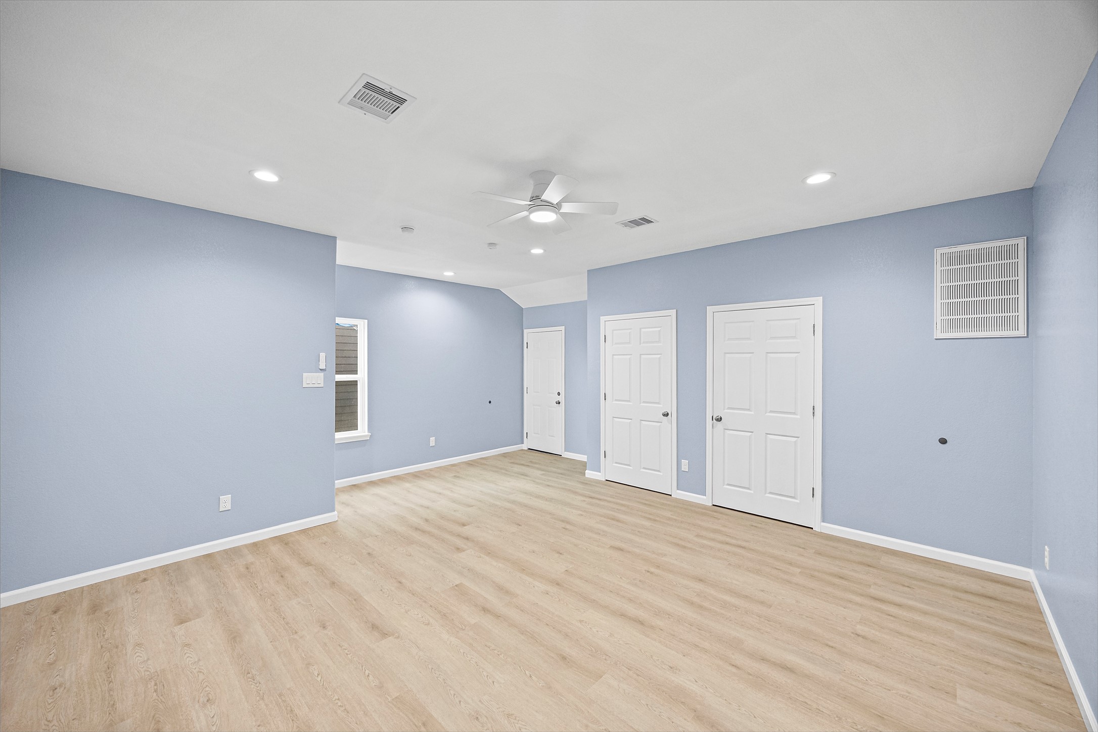 331 Tite Street, Unit B Houston, TX 77029 - Photo 15 of 26 Gallery Image 15