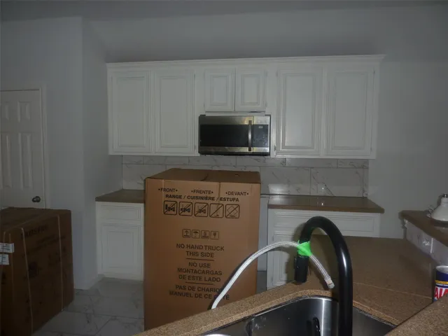 $2,500 | 919 Spring Source Place, Spring, TX 77373