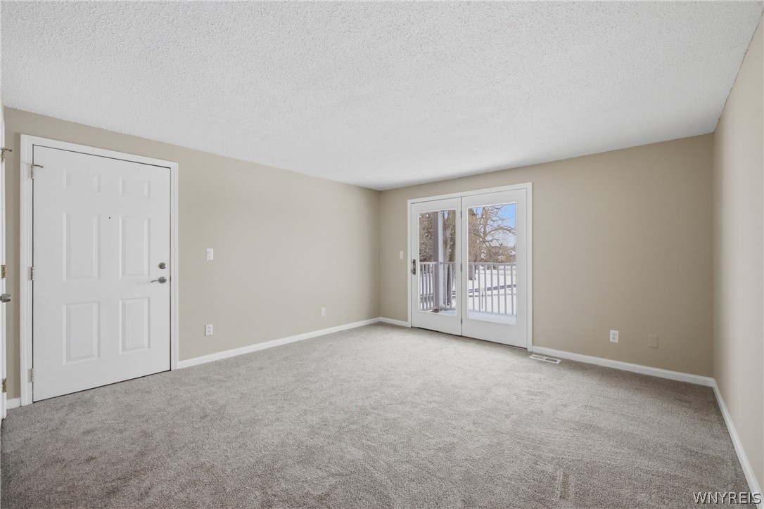 4623 Chestnut Ridge Road, Unit D Amherst, NY 14228 - Photo 2 of 19