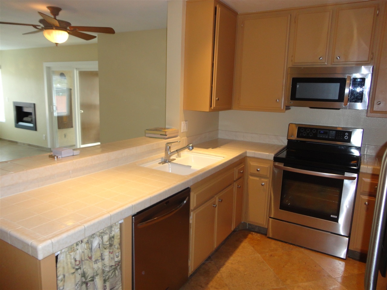 6767 Friars Road, Unit 136 San Diego, CA 92108 - Photo 7 of 15