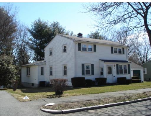 27 Hancock Road Wakefield, MA 01880 - Photo 1 of 16 Gallery Image 1