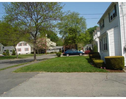 27 Hancock Road Wakefield, MA 01880 - Photo 14 of 16 Gallery Image 14