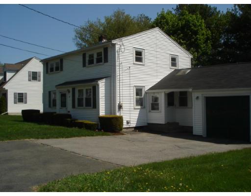 27 Hancock Road Wakefield, MA 01880 - Photo 4 of 16 Gallery Image 4