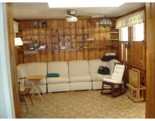 27 Hancock Road Wakefield, MA 01880 - Photo 7 of 16 Gallery Image 7