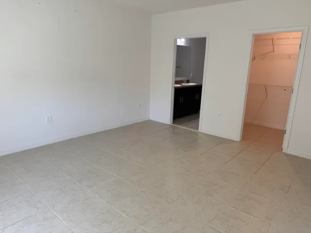 $2,400 | 3725 Southwest Kasin Street, Port St. Lucie, FL 34953