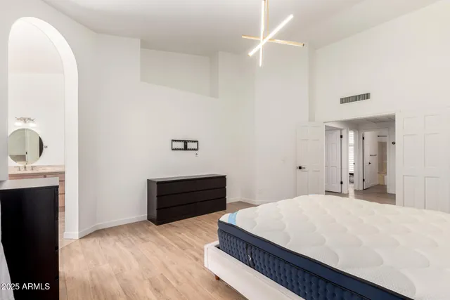 $4,200 | 5247 East Paradise Lane, Scottsdale, AZ 85254