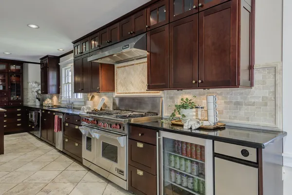 $987,000 | 4902 19th Street, Lubbock, TX 79416