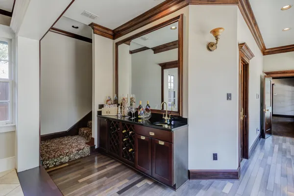 $987,000 | 4902 19th Street, Lubbock, TX 79416