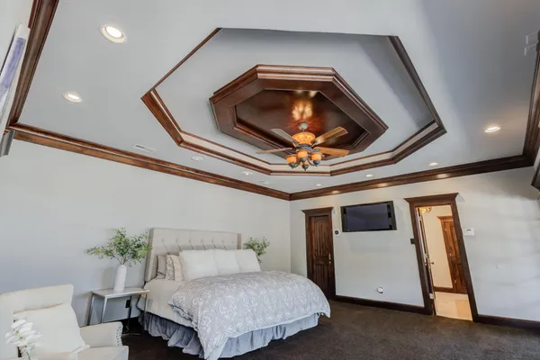 $987,000 | 4902 19th Street, Lubbock, TX 79416
