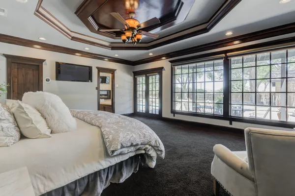 $987,000 | 4902 19th Street, Lubbock, TX 79416