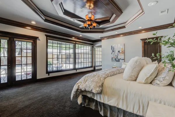 $987,000 | 4902 19th Street, Lubbock, TX 79416