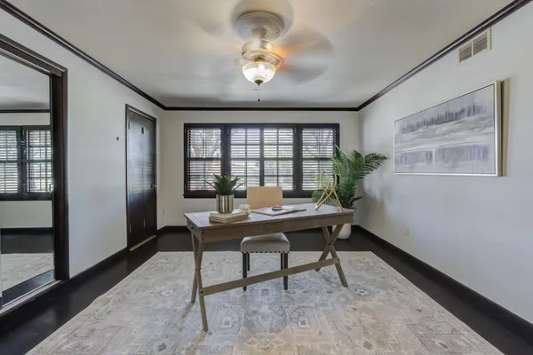 $987,000 | 4902 19th Street, Lubbock, TX 79416