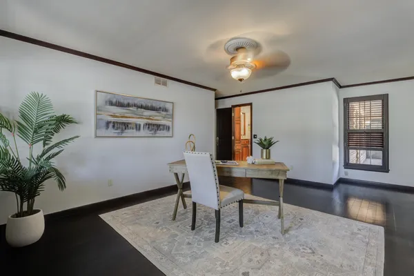 $987,000 | 4902 19th Street, Lubbock, TX 79416