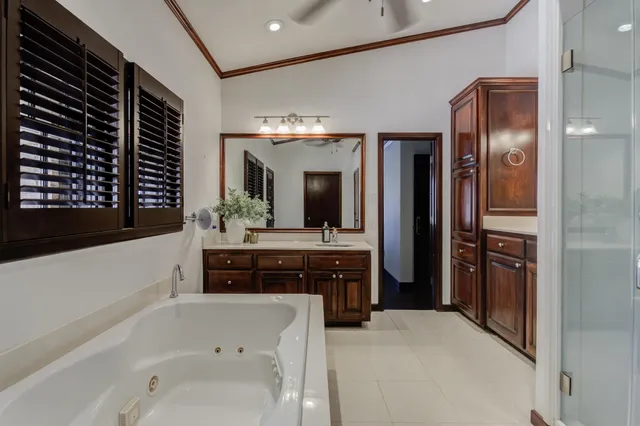 $987,000 | 4902 19th Street, Lubbock, TX 79416