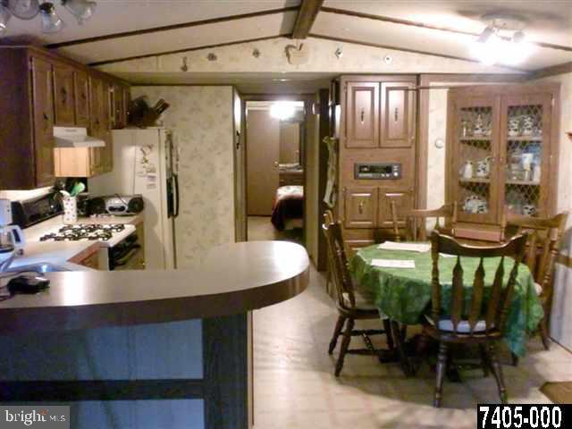 6051 Mountain Road Dover, PA 17315 - Photo 11 of 21