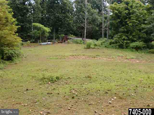 6051 Mountain Road Dover, PA 17315 - Photo 18 of 21