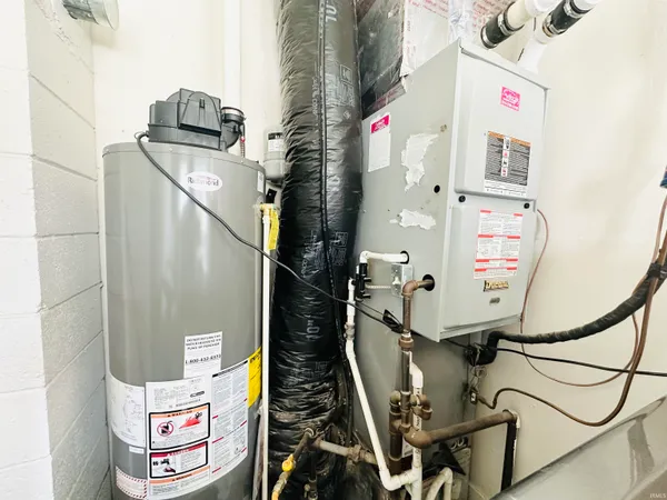 $229,900 | 104 Maine Street, Walkerton, IN 46574