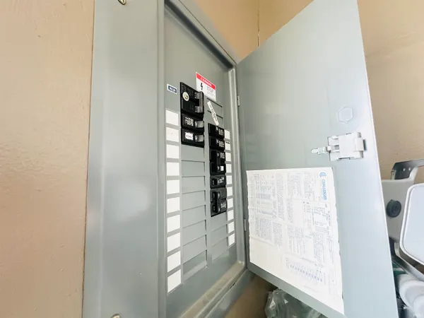 $229,900 | 104 Maine Street, Walkerton, IN 46574